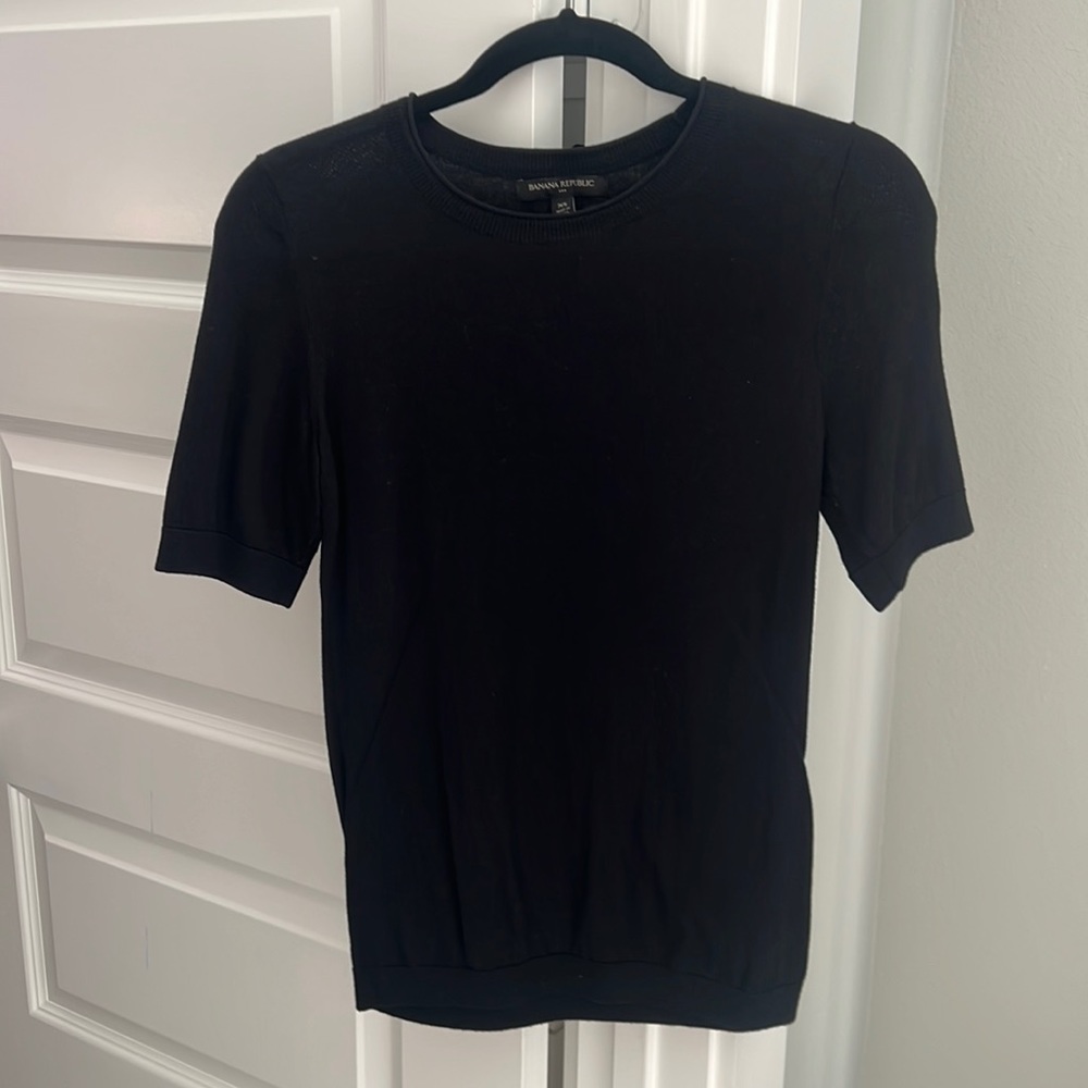 Banana Republic short sleeve black sweater